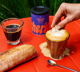 petit dejeuner chicoree et viennoiseries